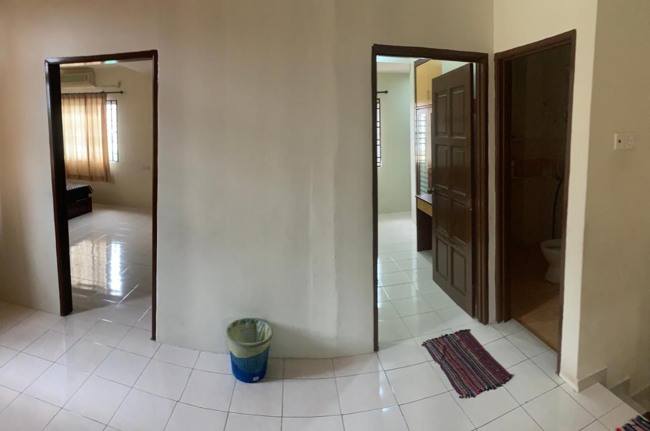 Awani Homestay Seberang Jaya Permatang Janggus Exterior foto